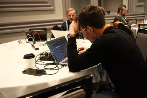 Mathieu en pleine contribution